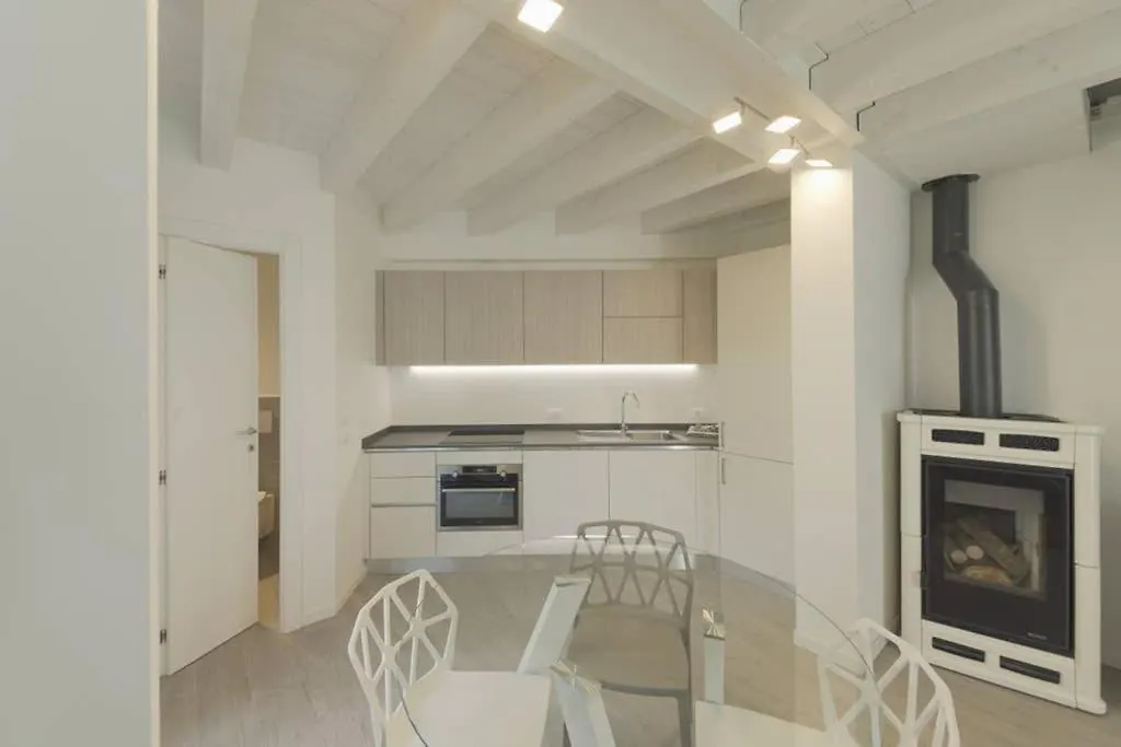 Villa Joy Verona - Chalet Delux 0*,